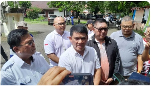GUBERNUR OLAHRAGA-1