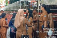 12 PGRI DI PROTES