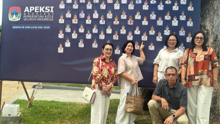 Ketua Rombongan Rahman Klarifikasi Isu Liburan ke Singapura: Kami Bertugas ke Medan, Changi Hanya Tempat Transit