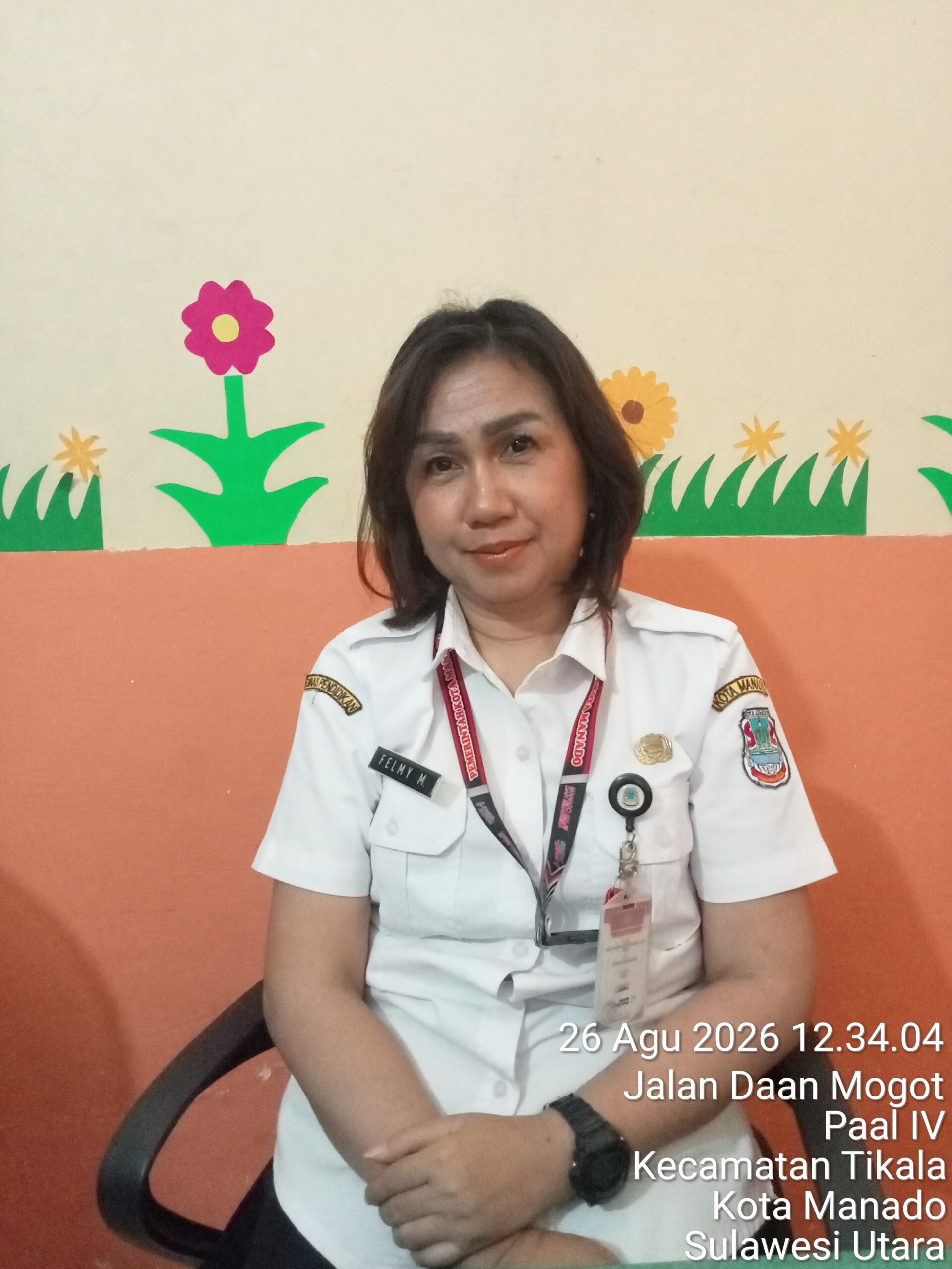 Tiga Dekade Mengabdi, Felmy Mokosolang Kini Pimpin SDN 31 Manado: Bagi Saya, Menjadi Guru adalah Jalan Hidup