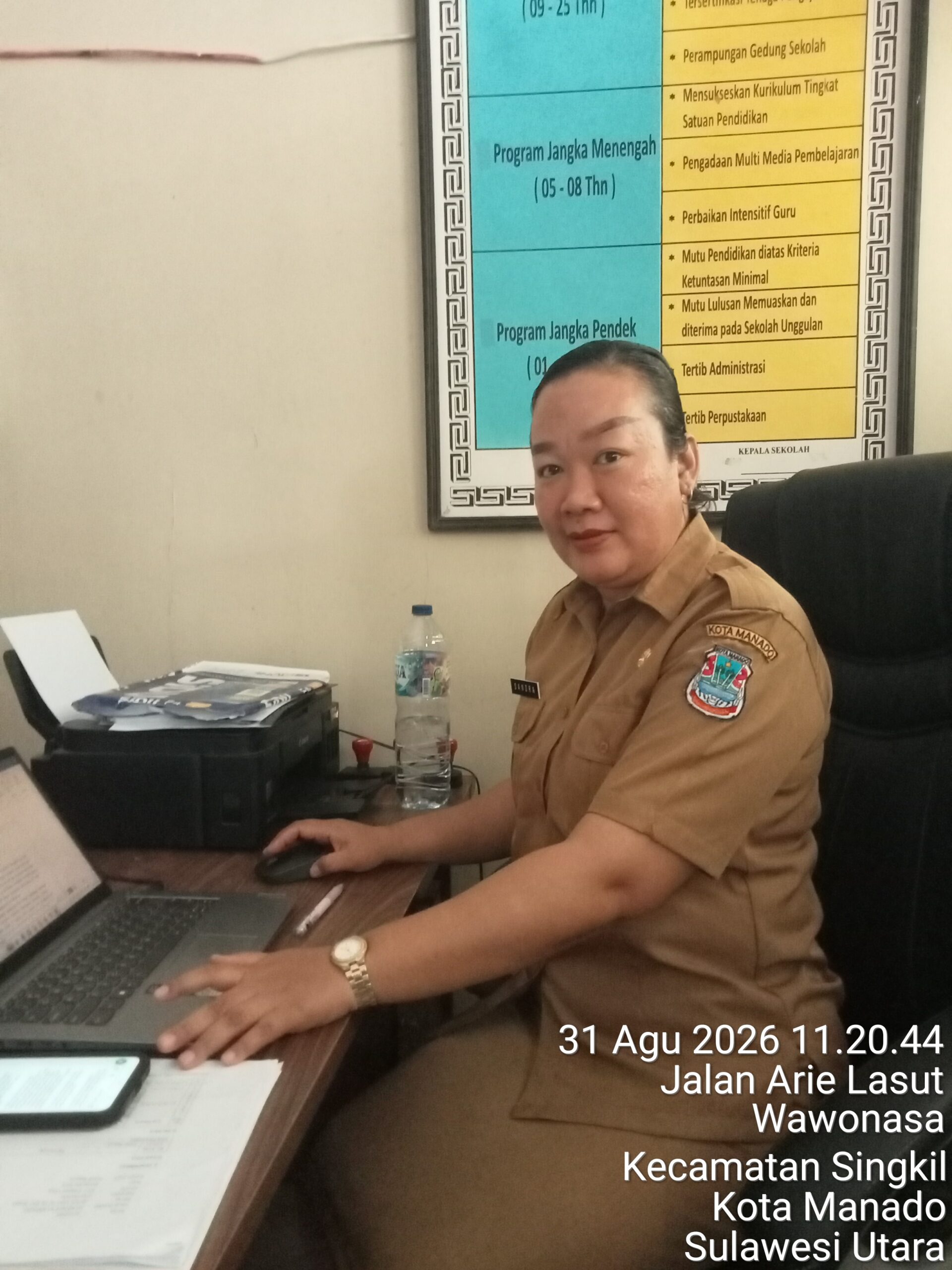 Kepala SDN 07 Manado Prioritaskan Peningkatan Akreditasi dan Pembentukan Karakter Siswa